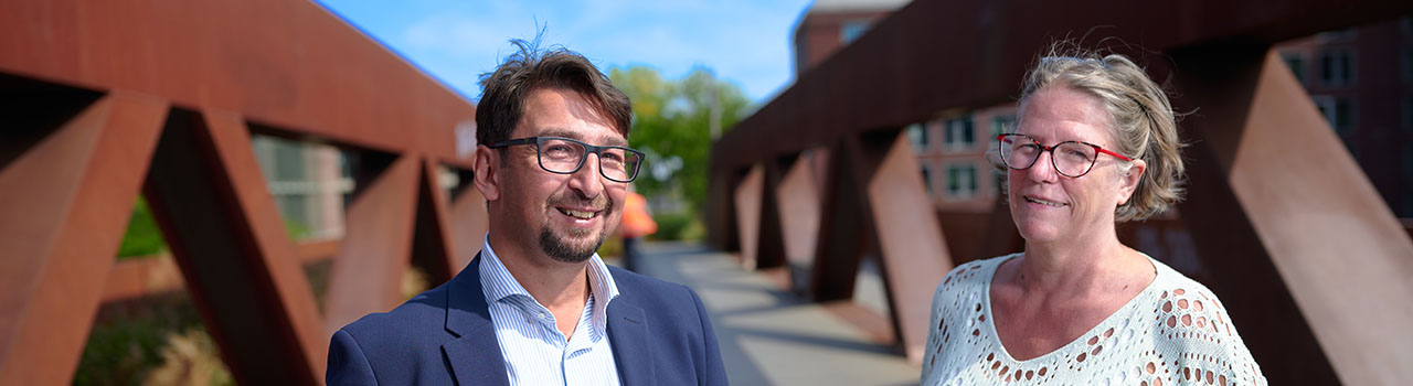 Links Tarik Uçar, rechts Marion Kieszl